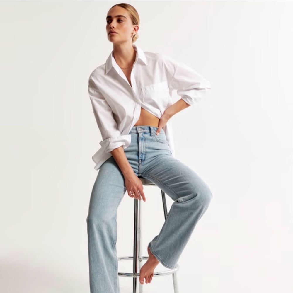 Abercrombie & Fitch High Rise 90s Relaxed Jean